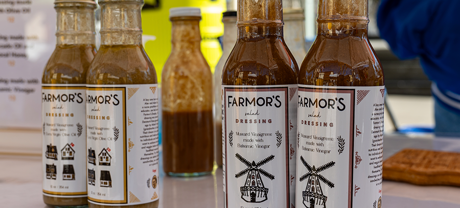 Farmor's Dressing at the stall at the market